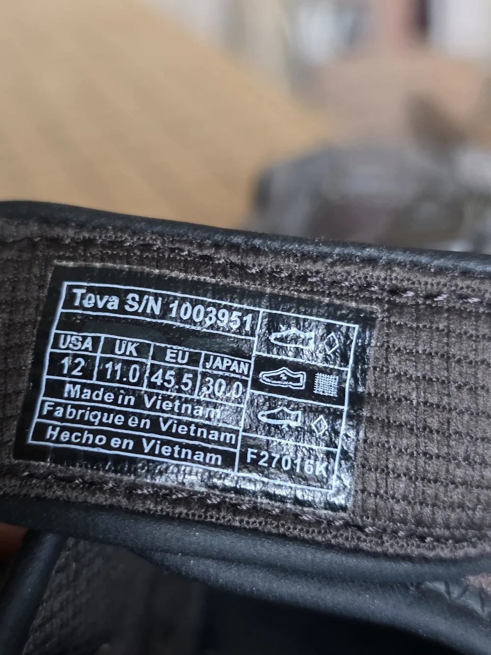 Teva Forebay Men's Closed Toe Water Hiking Sandals Gray Size 12 NEW Pristine